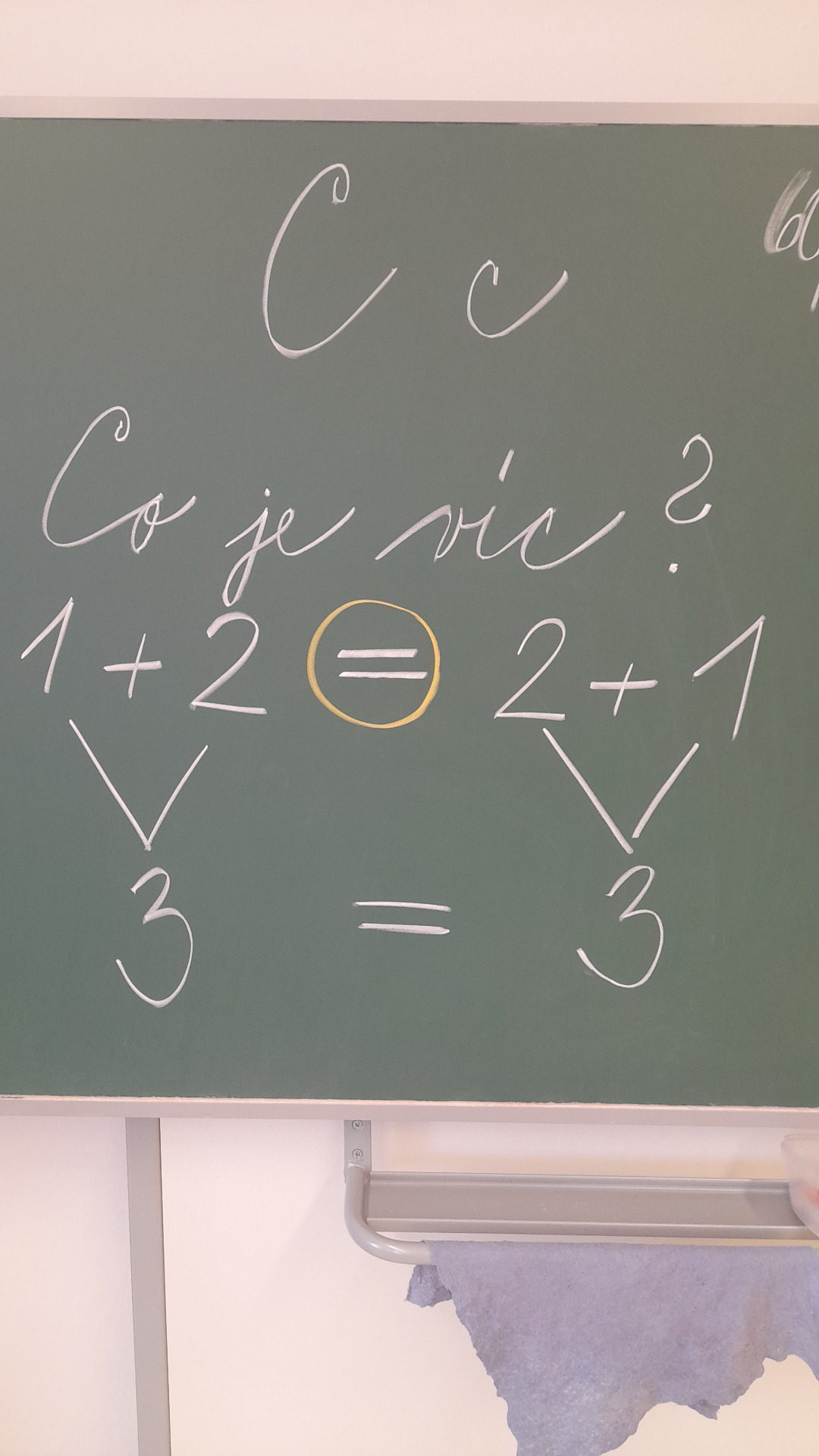 HÁDANKA - ŘEŠÍME S POROZUMĚNÍM